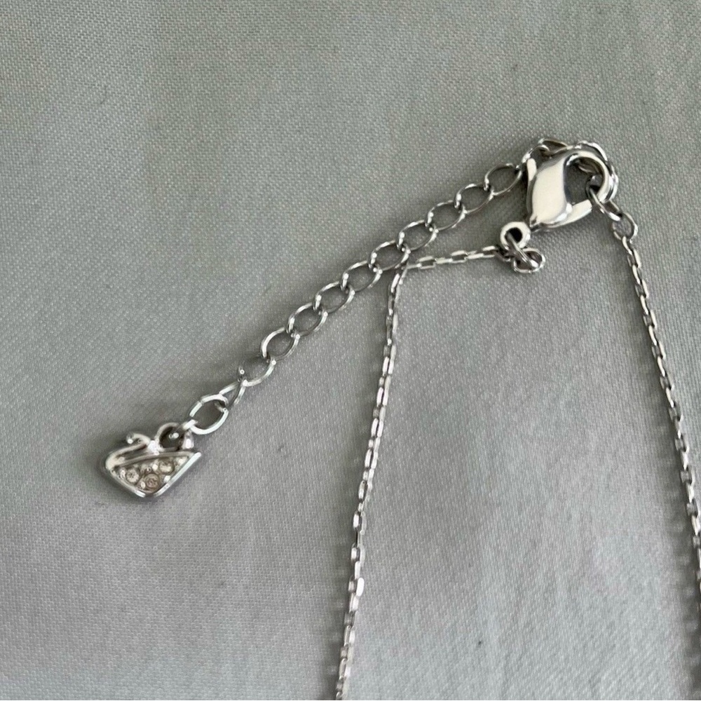 Authentic Swarovski VIOLA necklace BNIB exquisite deco look $160 swan logo NWT - Picture 6 of 11